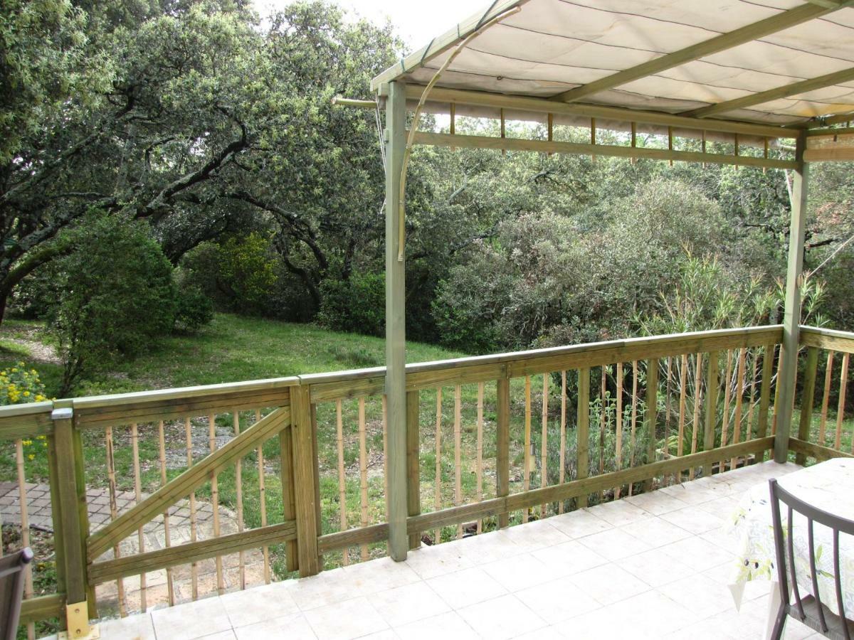 Domaine Du Bois Gite Bleuette Galargues Exteriör bild